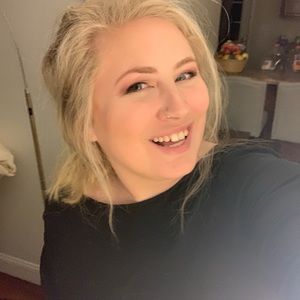 Meet your Posher, Quinn